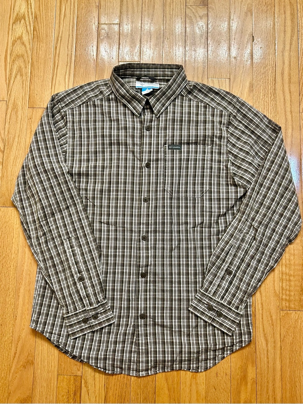 Columbia Men’s Grey & White Plaid Button-Down Shirt